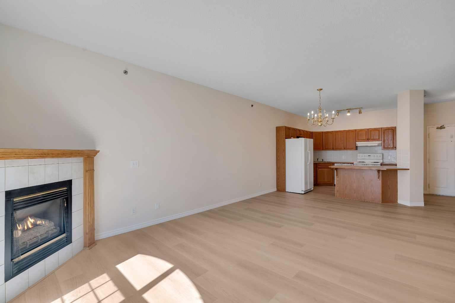 203, 4835 Dalhousie Drive NW — photo 3