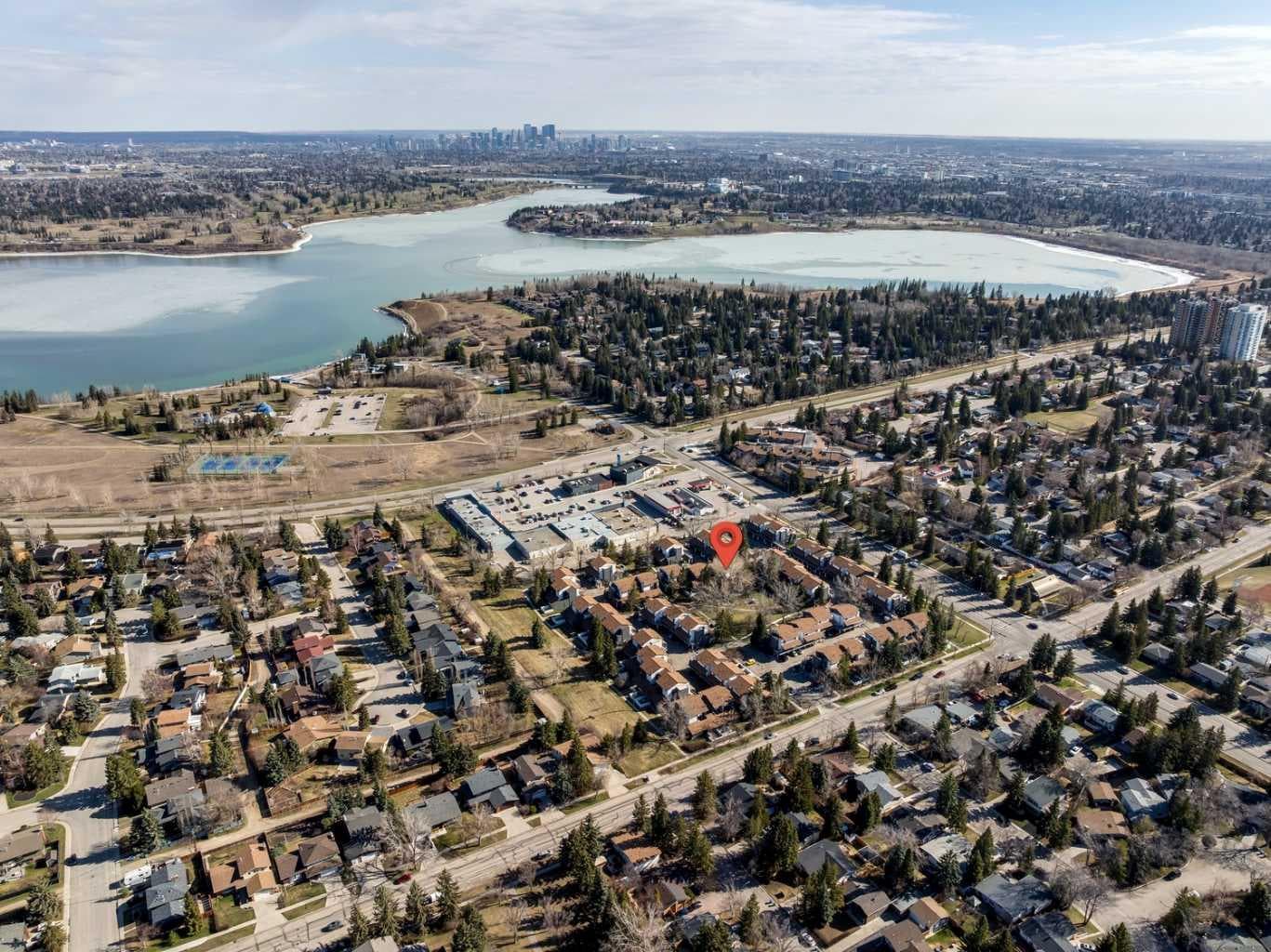 1002, 2520 Palliser Drive SW — photo 1