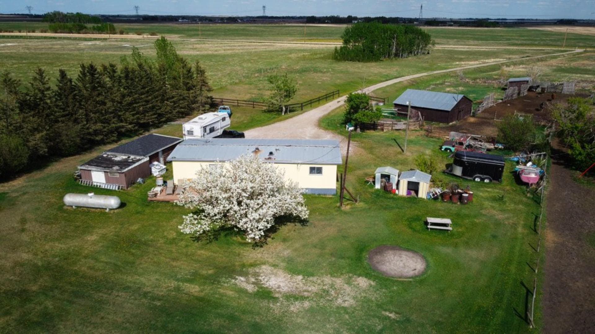 240141 Range Road 274 — photo 2