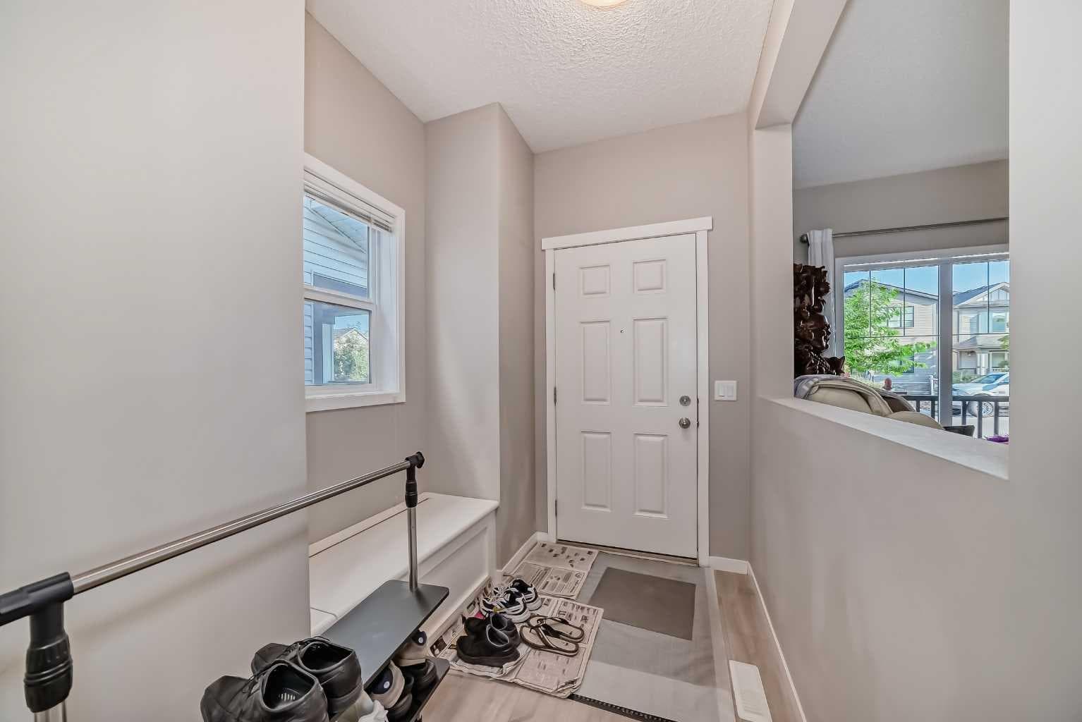 9 Copperpond Avenue SE — photo 4