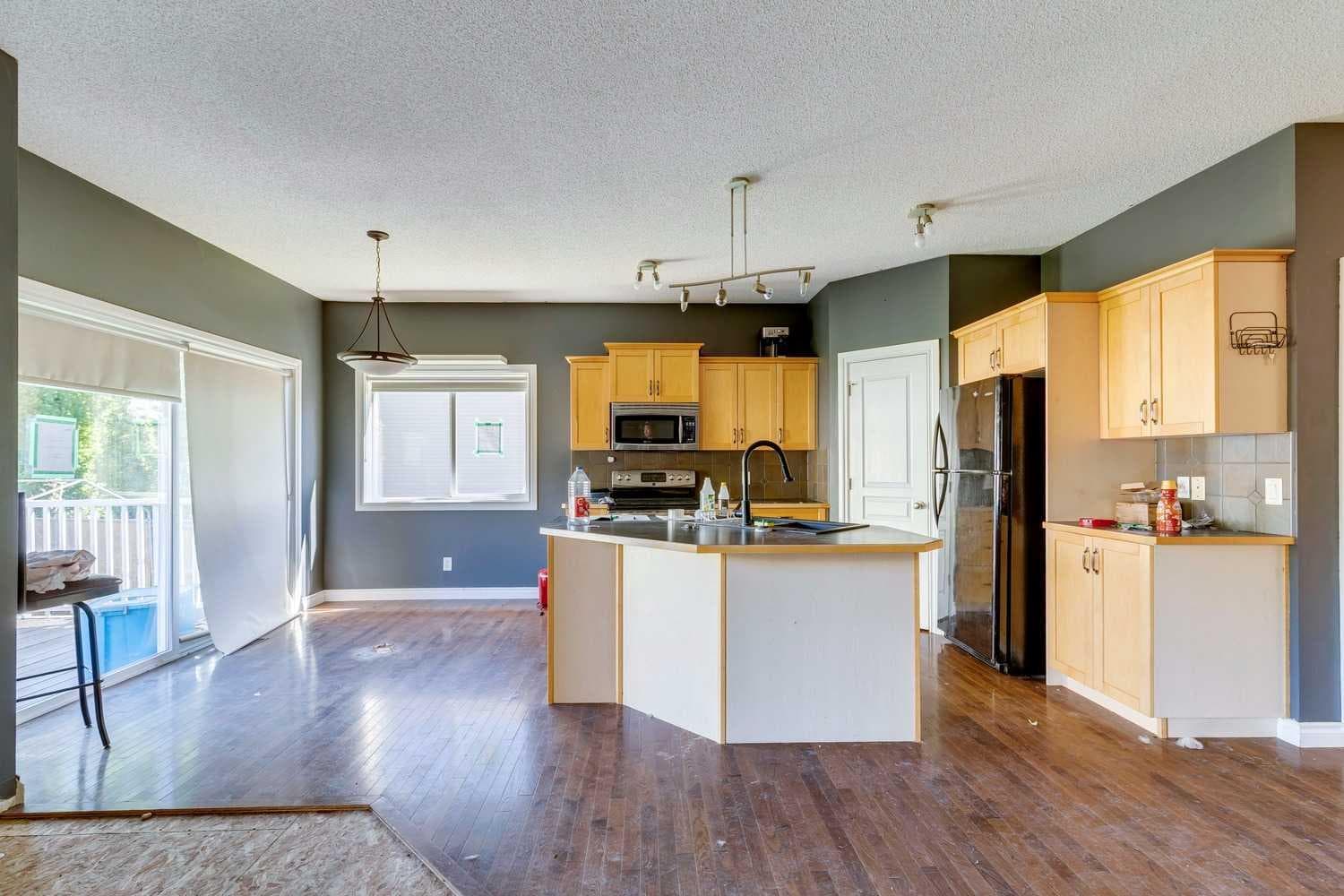 56 Crystal Shores Place — photo 5