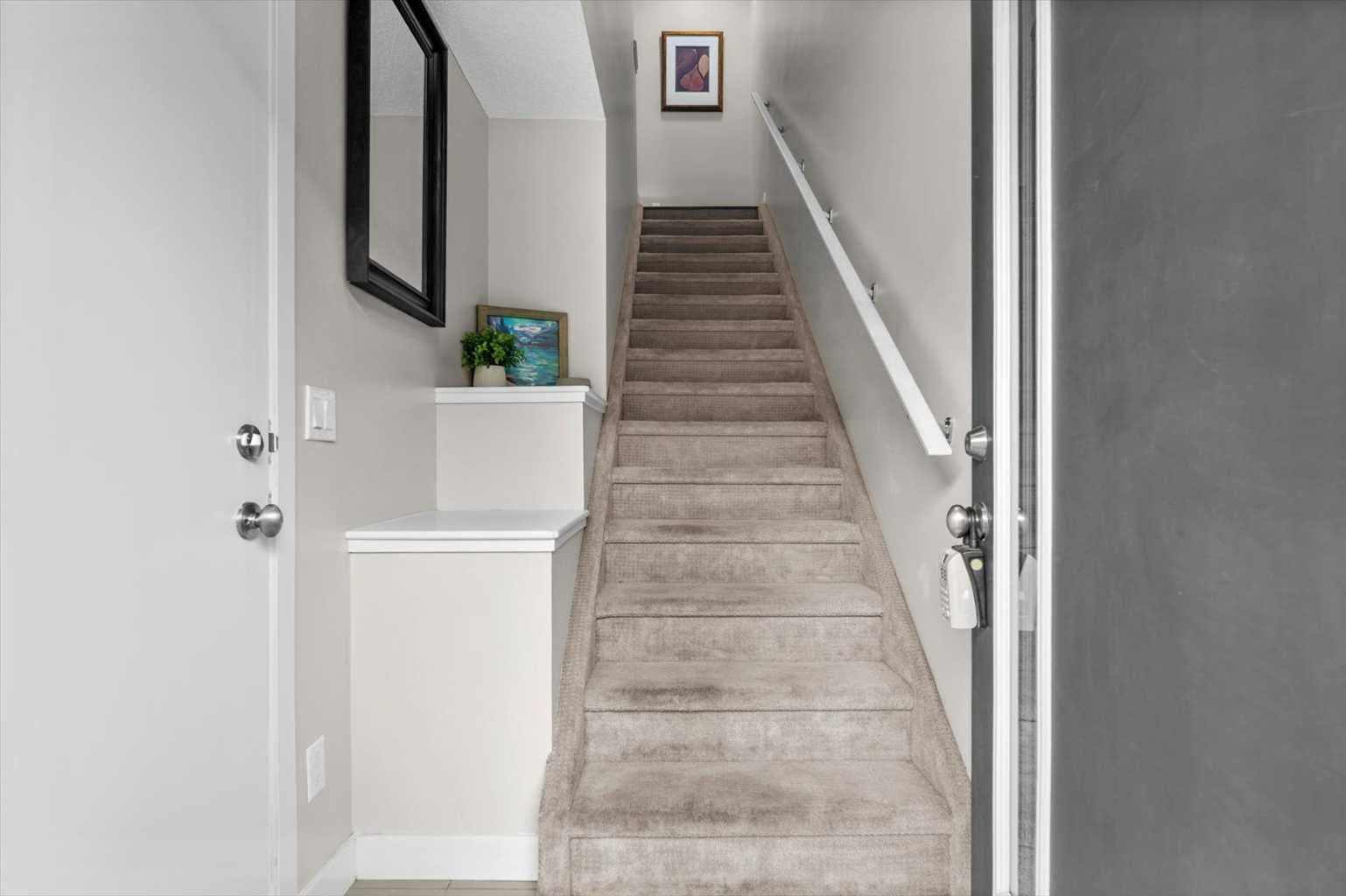 438 Covecreek Circle NE — photo 2