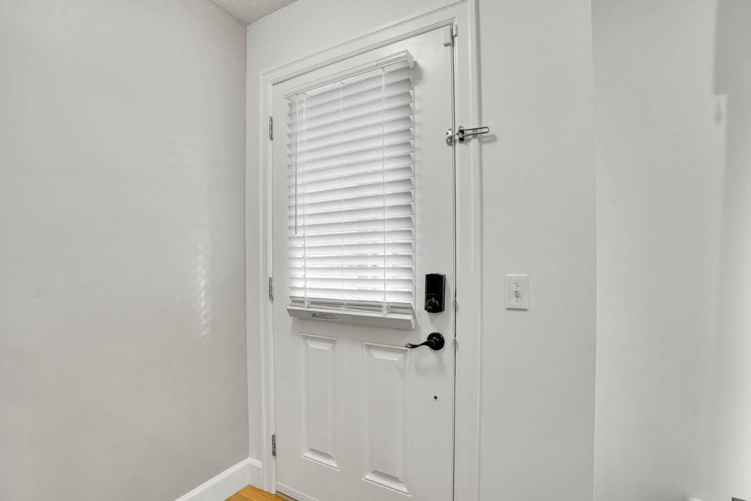 972 Windsong Drive SW — photo 4