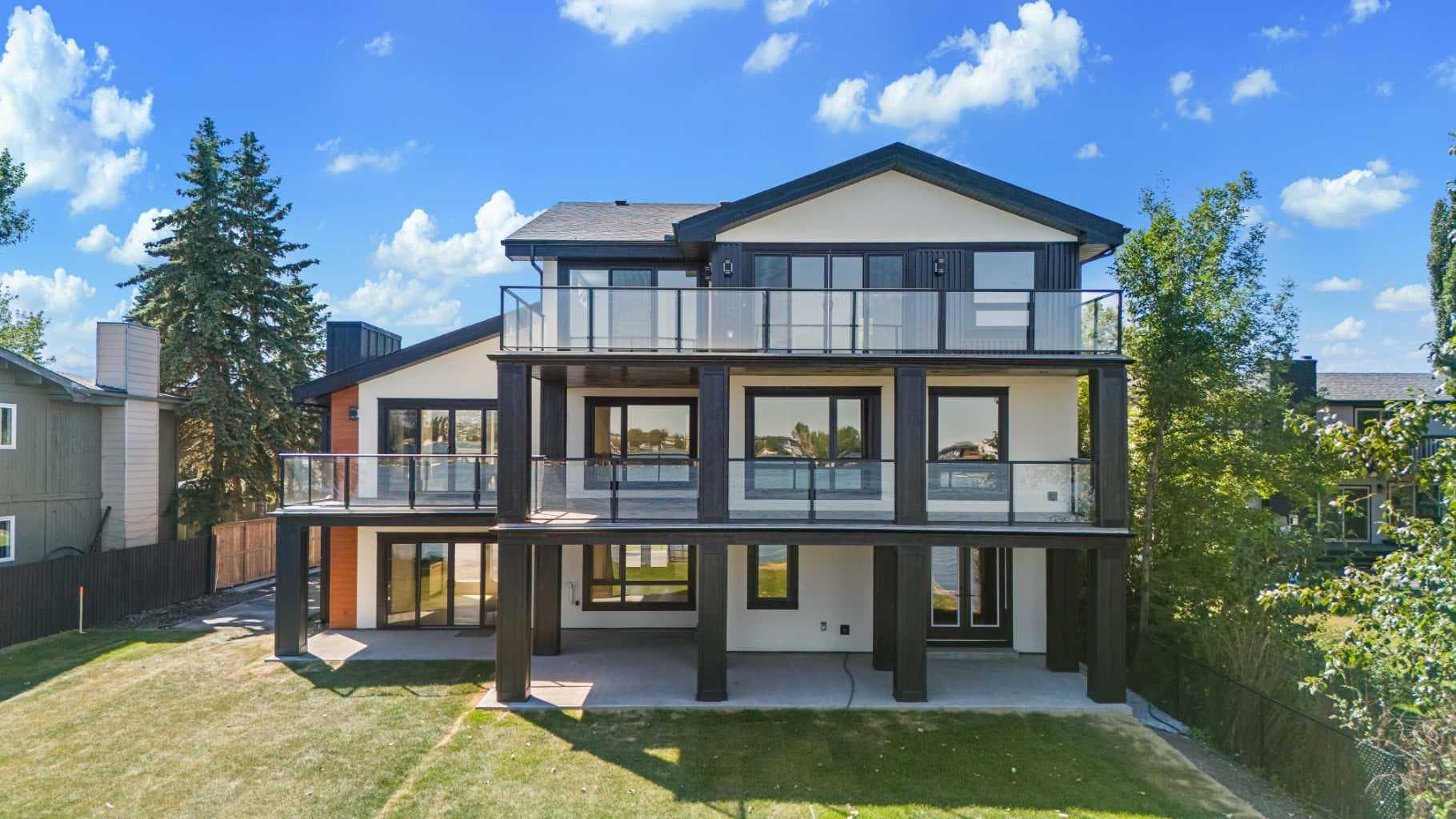 476 WEST CHESTERMERE Drive — photo 5