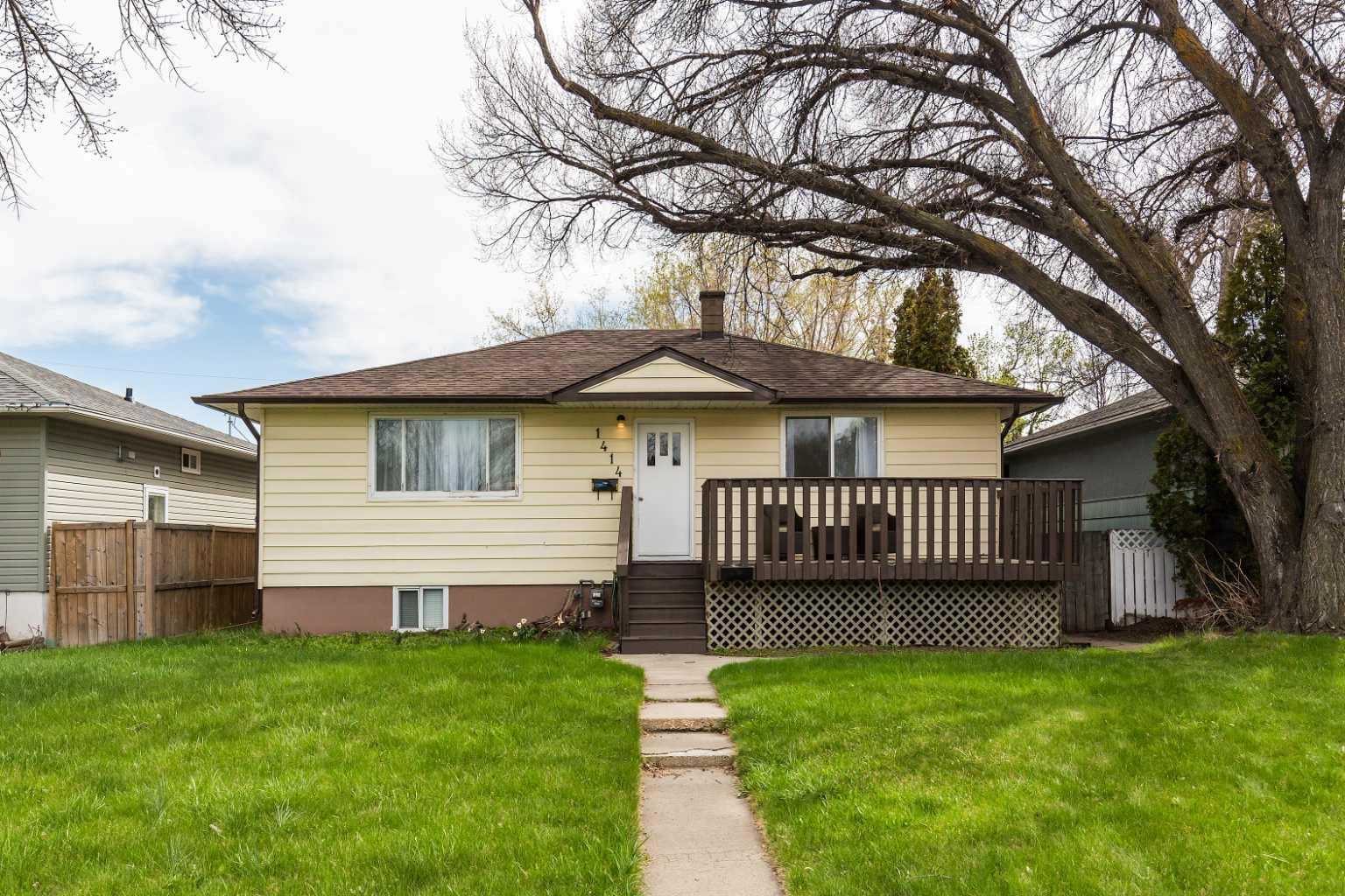 1414 13 Avenue S — photo 1