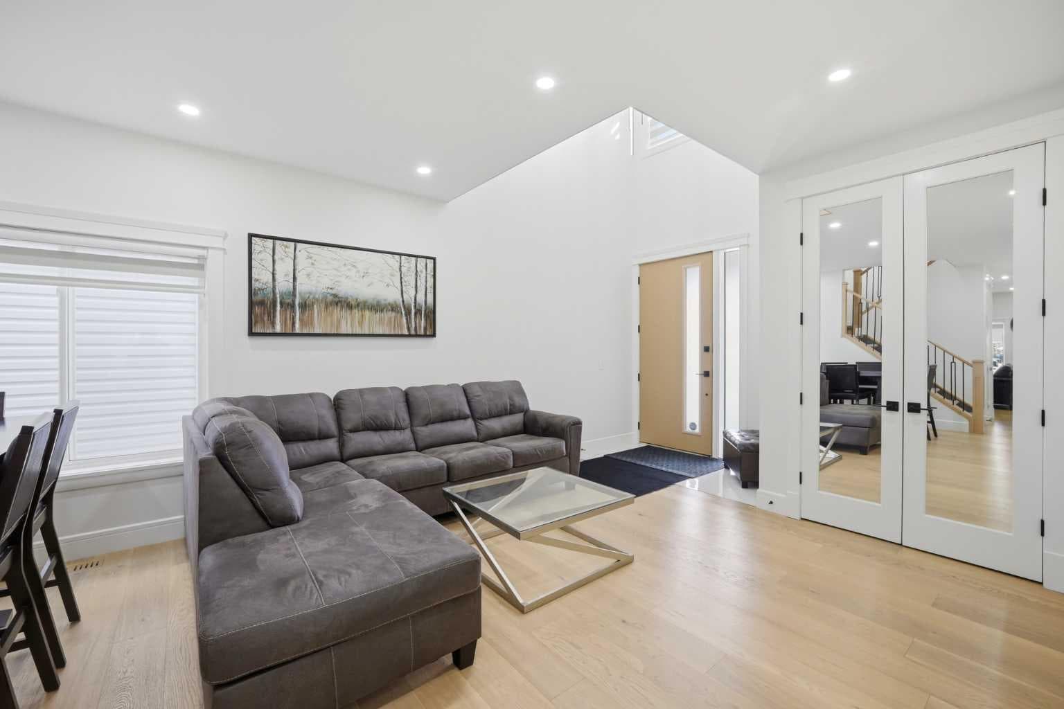 15 Saddlecrest Link NE — photo 4