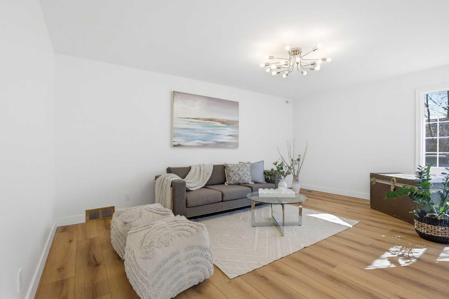 431 Queen Charlotte Drive SE — photo 4