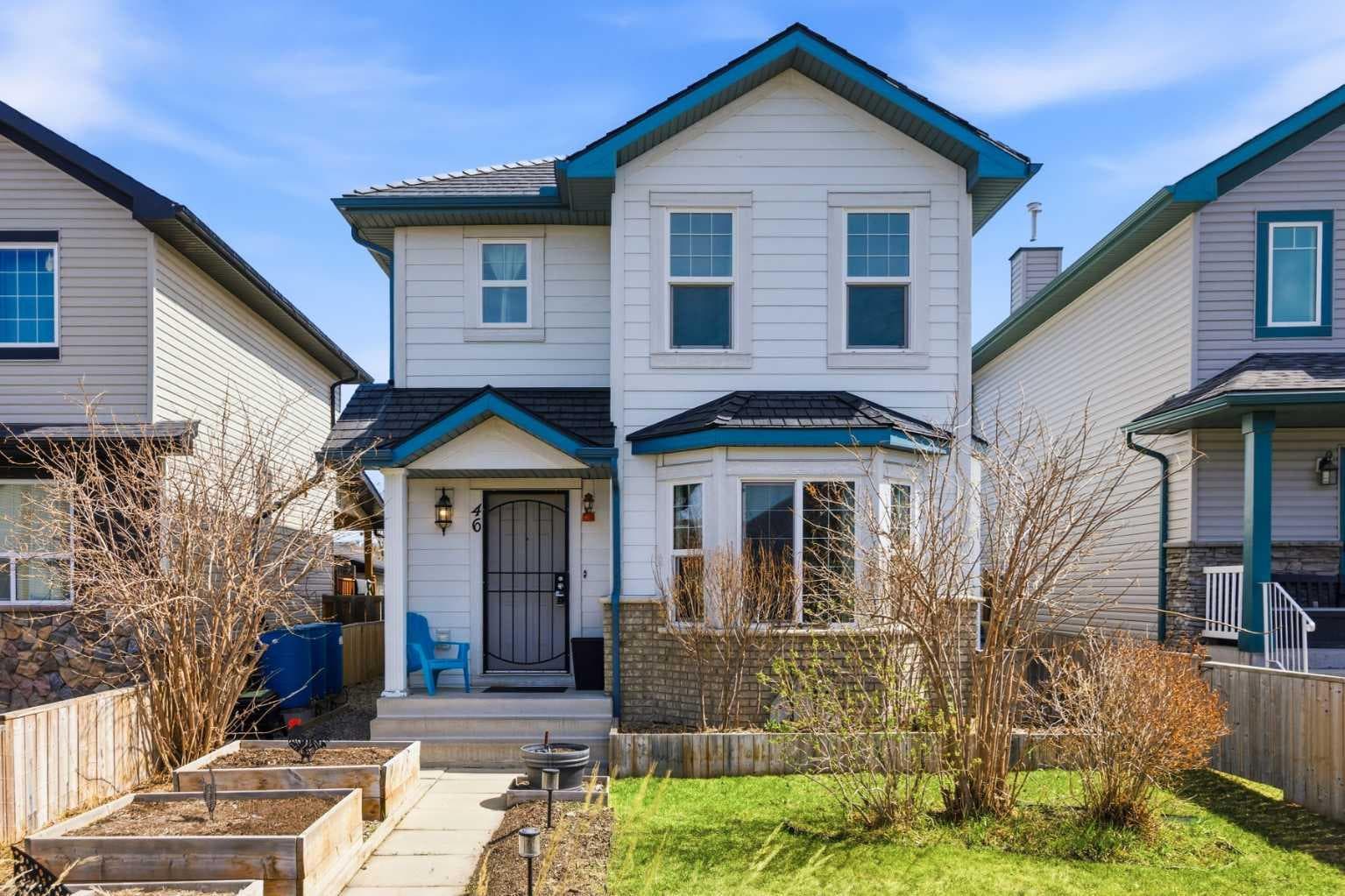 46 Saddlemont Way NE — photo 1