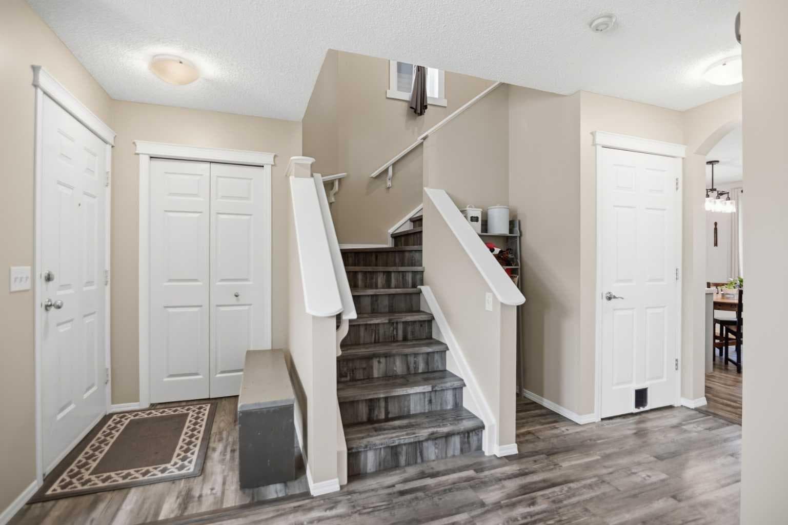46 Saddlemont Way NE — photo 4