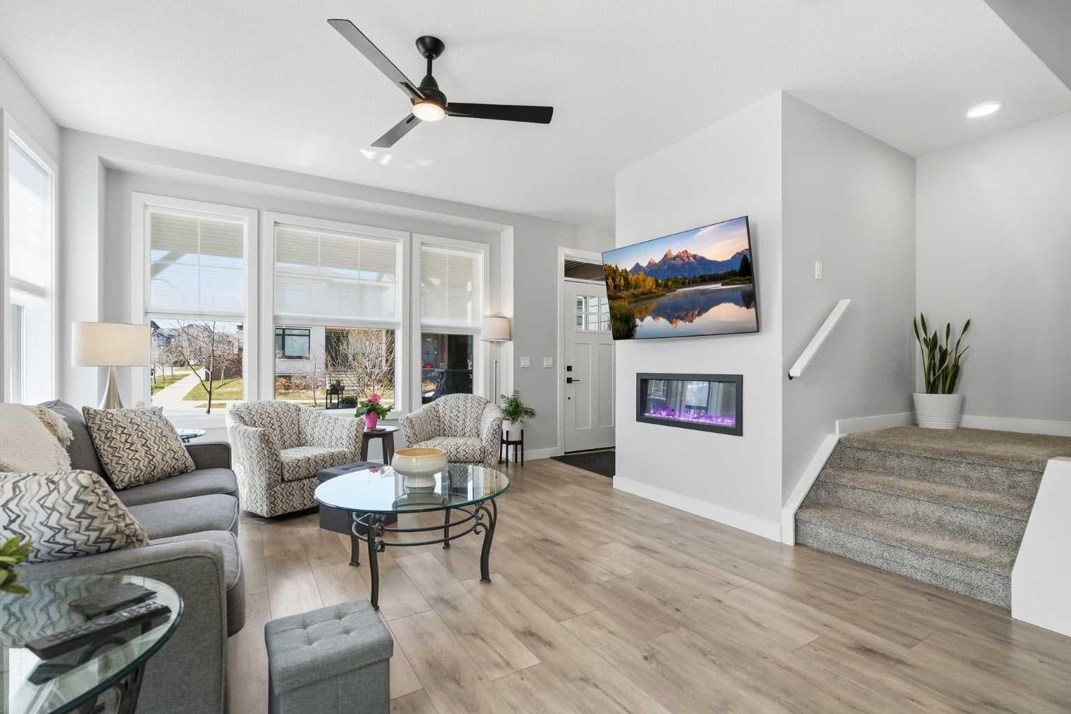 120 Treeline Manor SW — photo 5