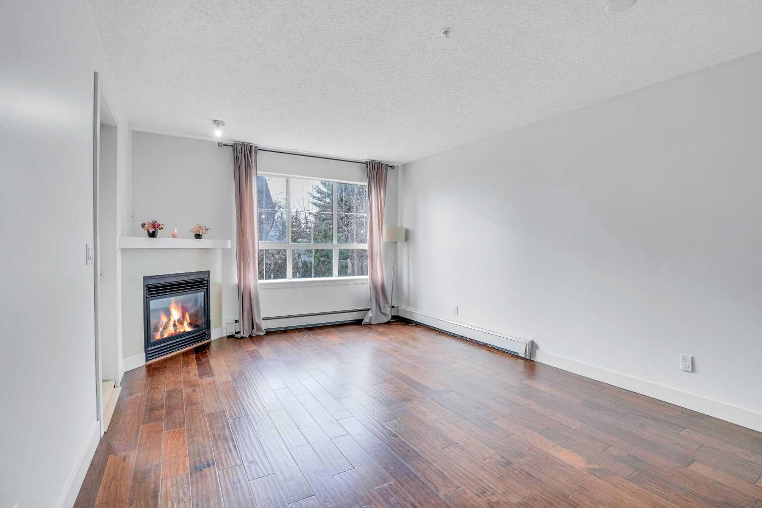 250, 35 Richard Court SW — photo 5