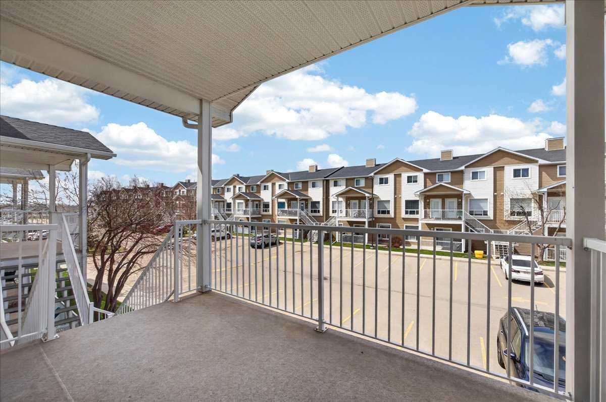 349 Sunrise Terrace NE — photo 4