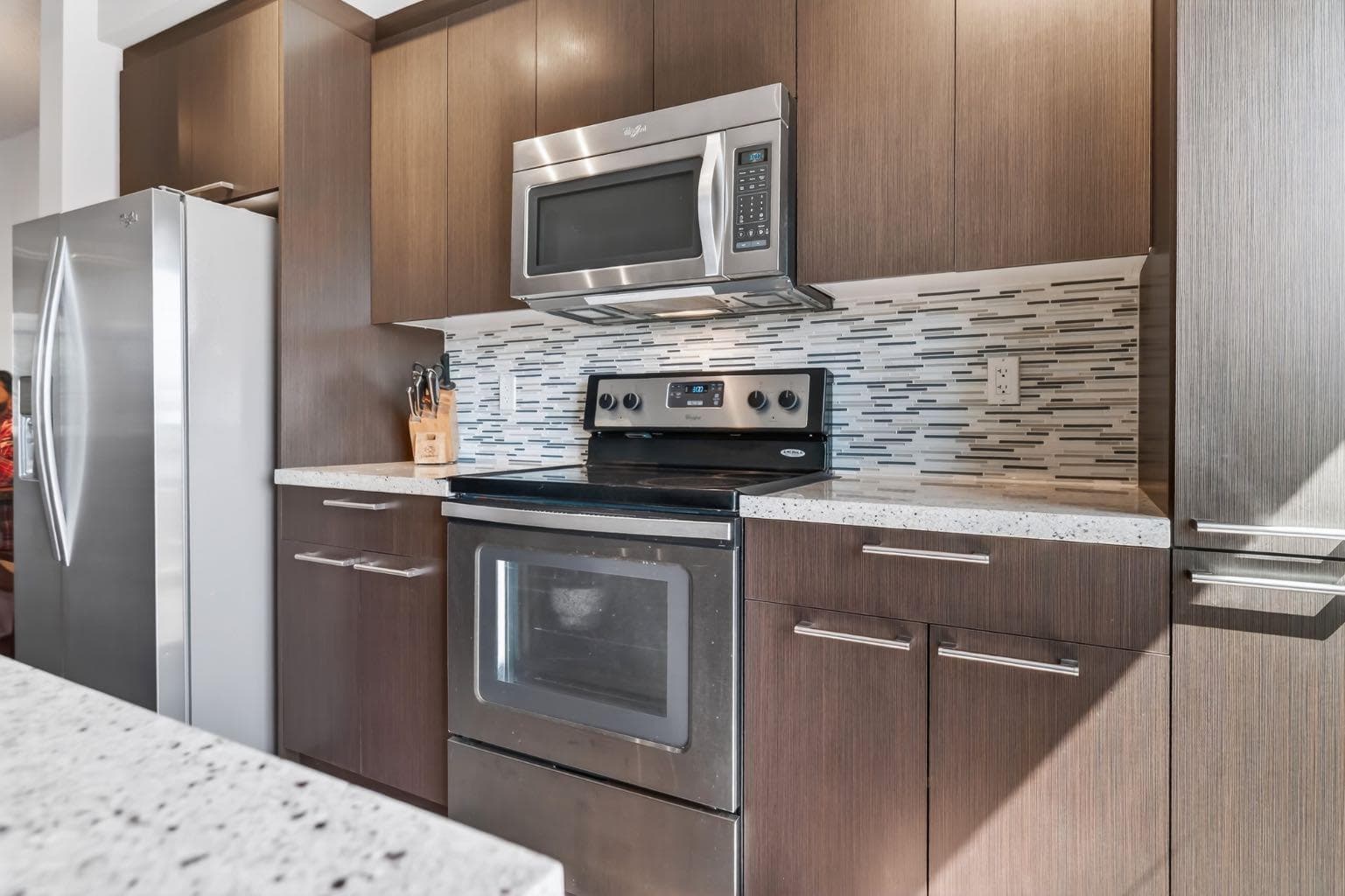 355 Silverado Common SW — photo 5