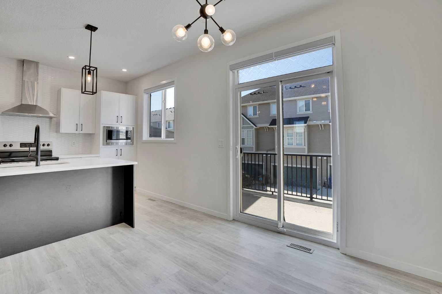 229 SOUTH POINT Park SW — photo 5