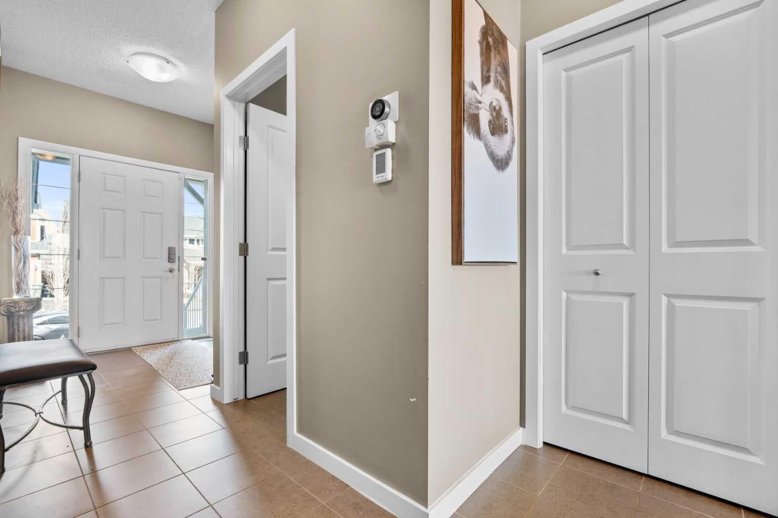 534 River Heights Crescent — photo 4