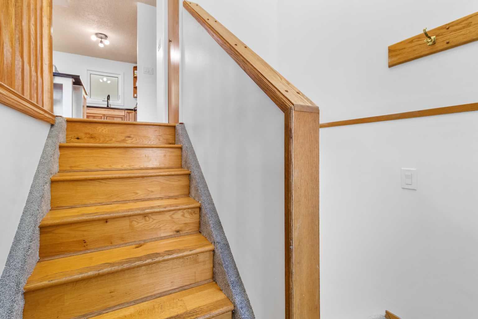 39 Cedar Crescent — photo 3