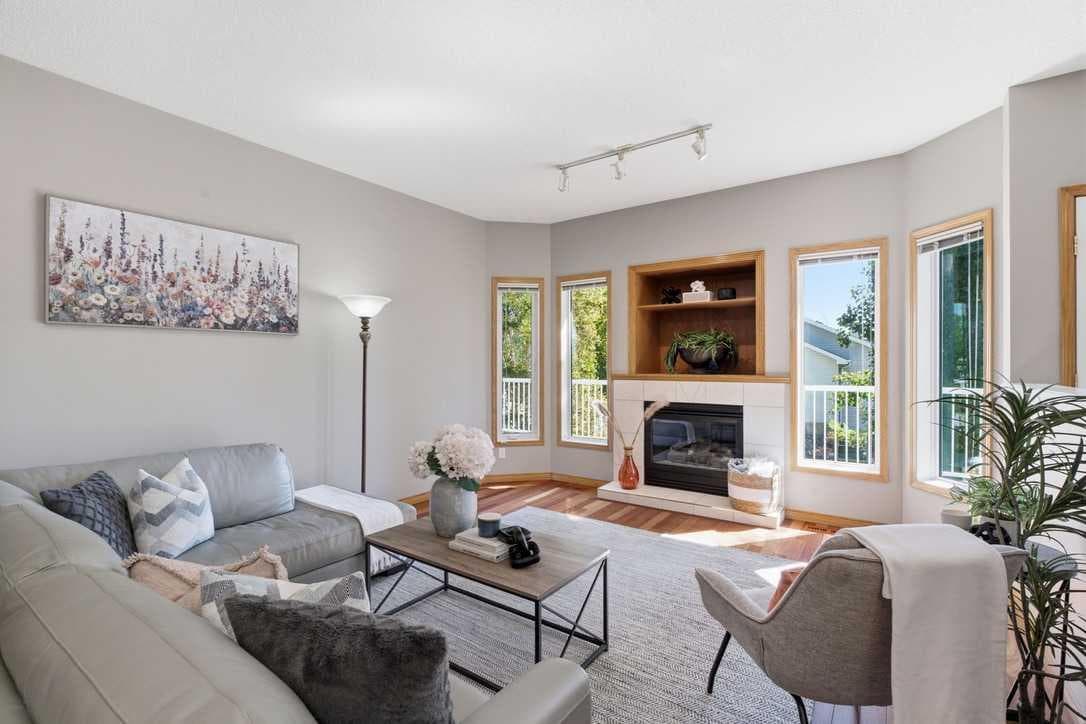 545 Rocky Ridge Bay NW — photo 5