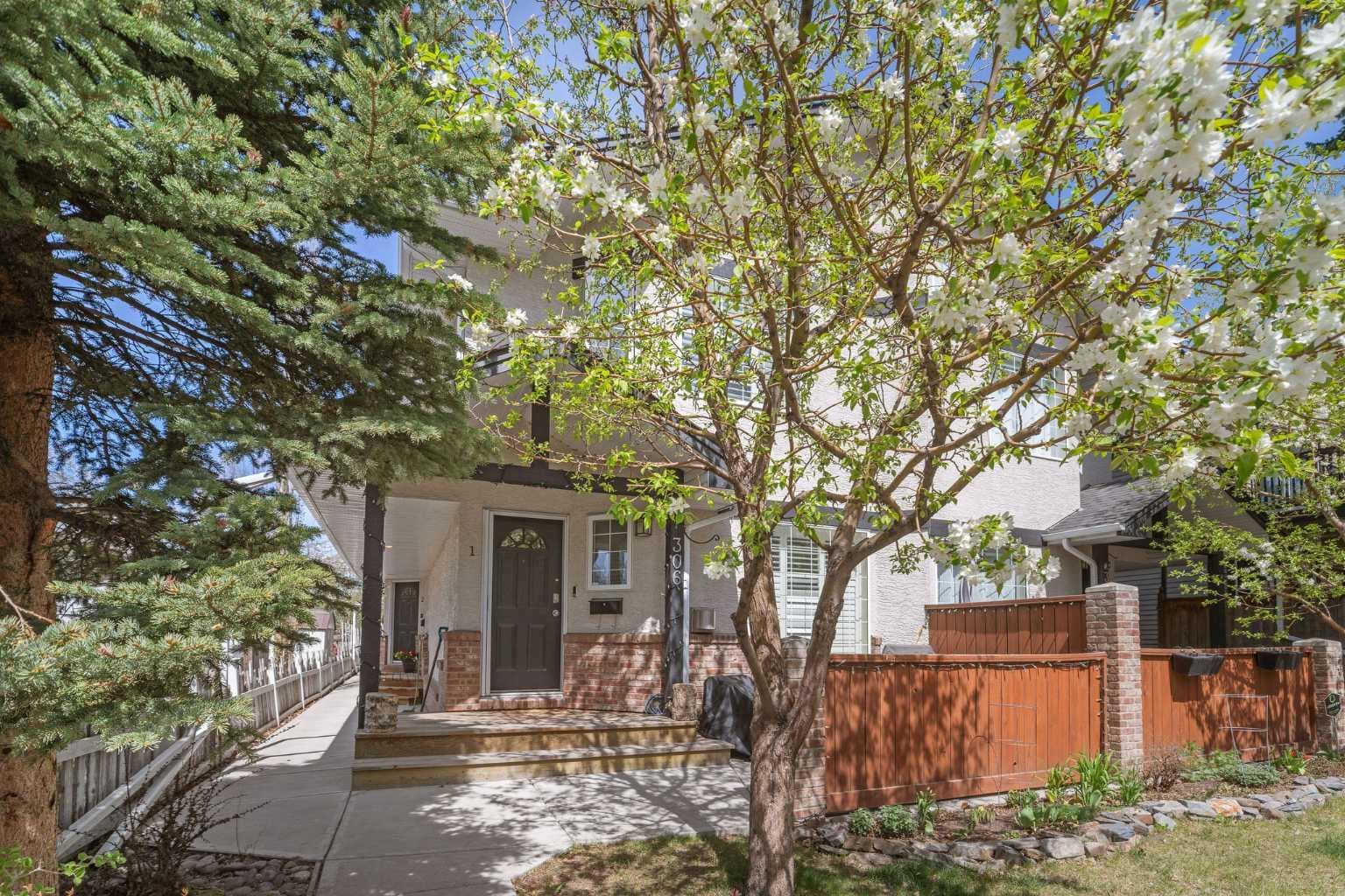Row/Townhouse in Crescent Heights