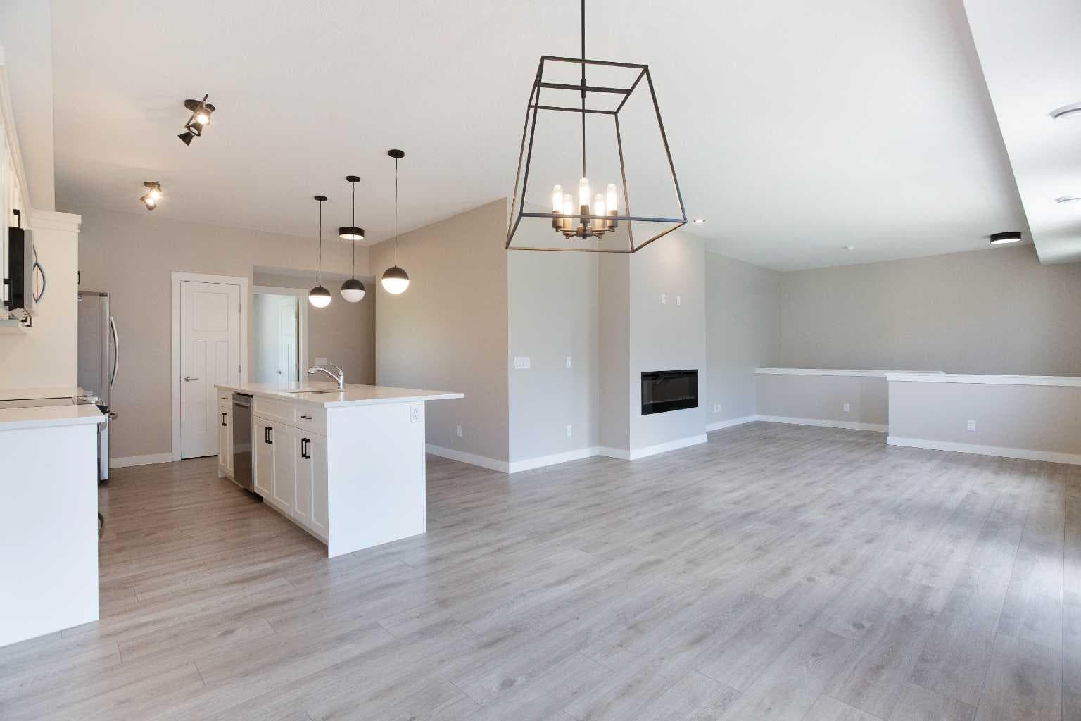 607 Cranbrook Walk SE — photo 5