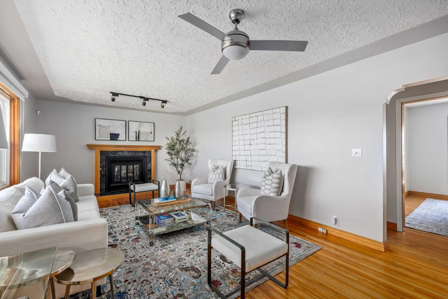 3003 25 Street SW — photo 4