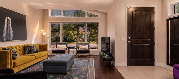 2741 16A Street SE — photo 2