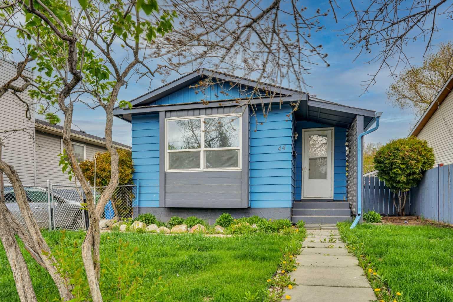44 Falmead Road NE — photo 1
