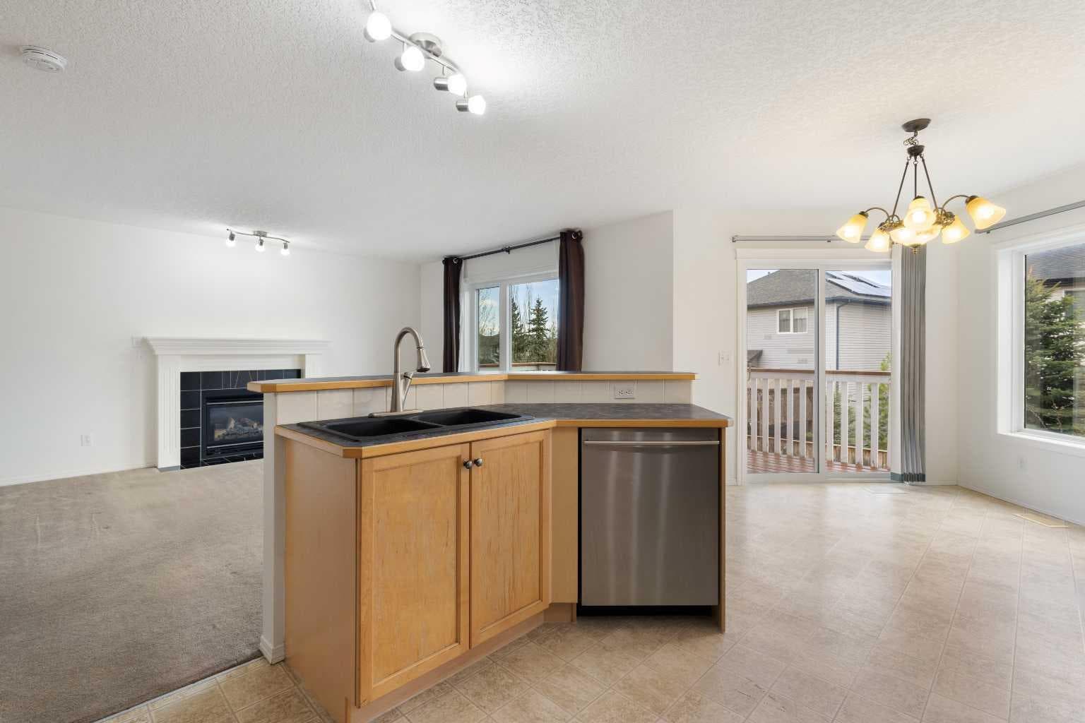 112 Everridge Drive SW — photo 4