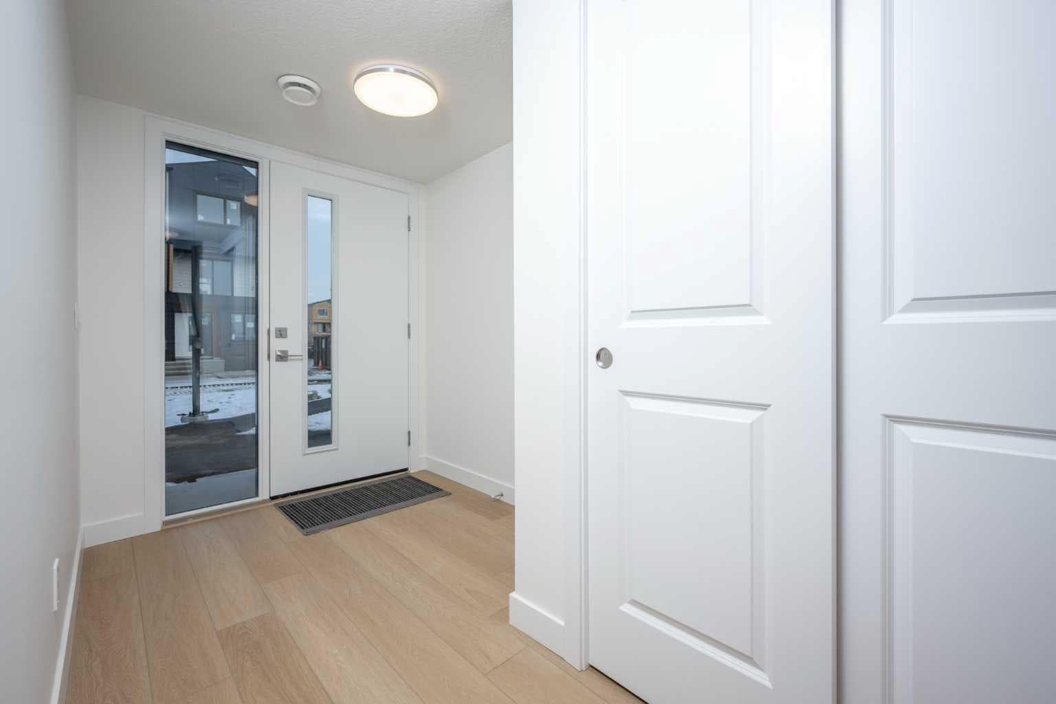 302, 8535 19 Avenue SE — photo 2