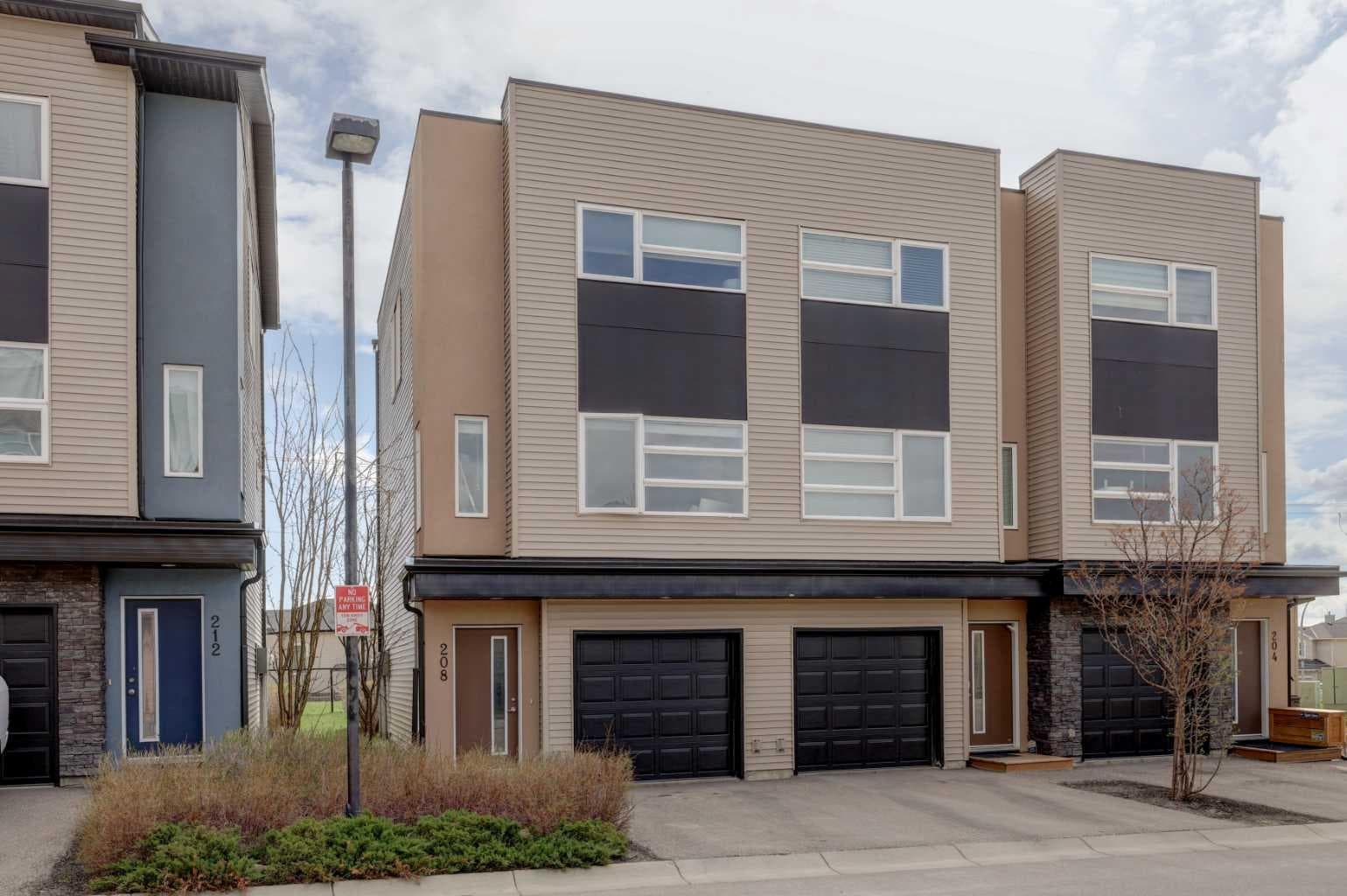 208 Covecreek Circle NE — photo 2