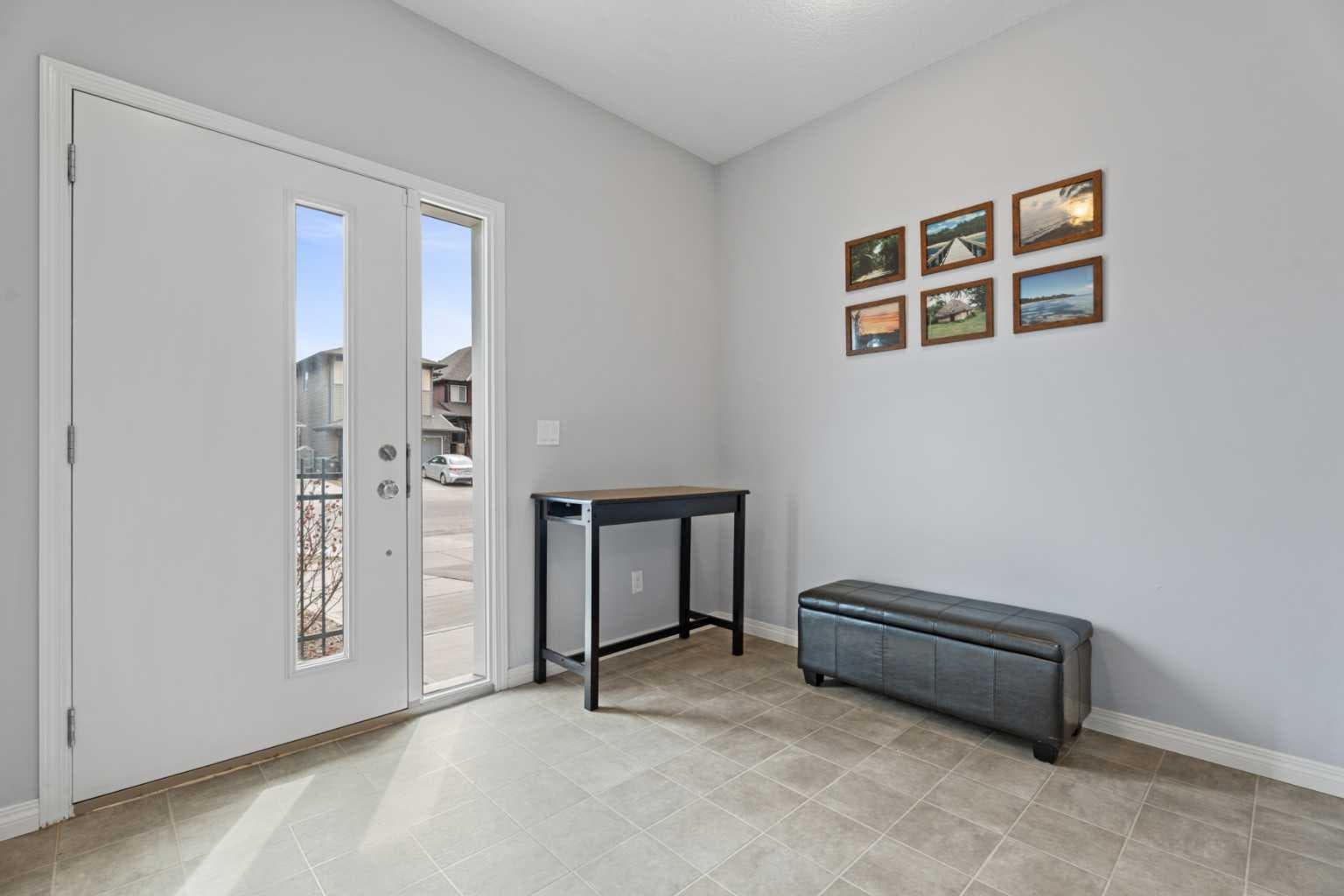 52 Saddlestone Drive NE — photo 4