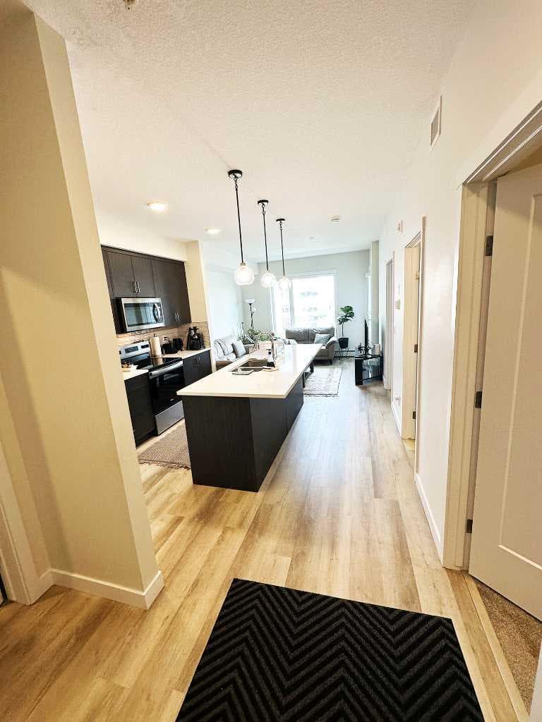 205, 700 Shawnee Square SW — photo 5