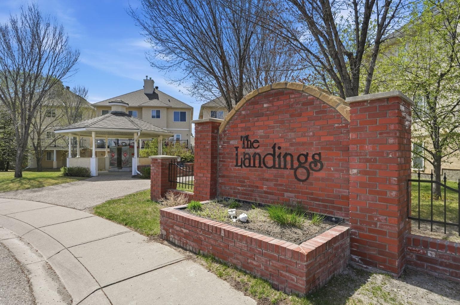 101 Sierra Morena Landing SW — photo 2