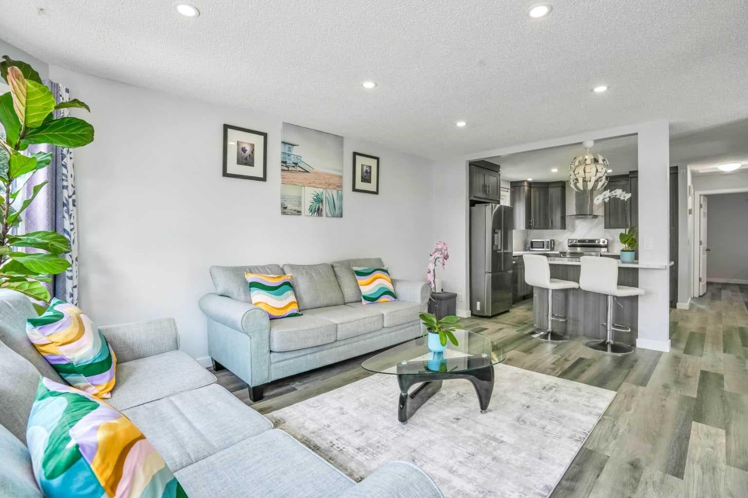 76 Aberfoyle Close NE — photo 5
