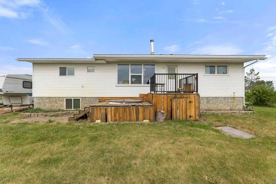 31275 Range Road 13 — photo 2