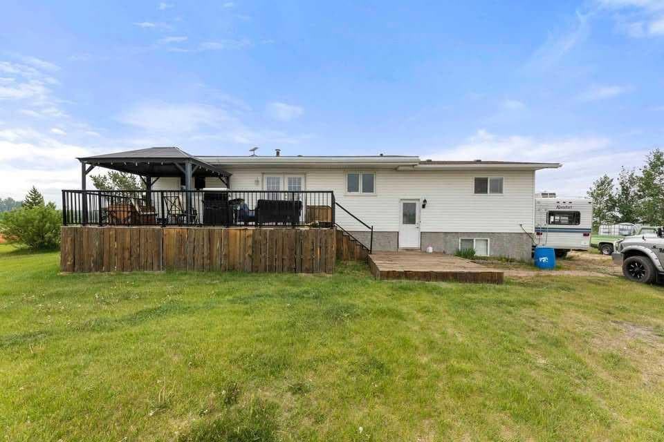 31275 Range Road 13 — photo 3