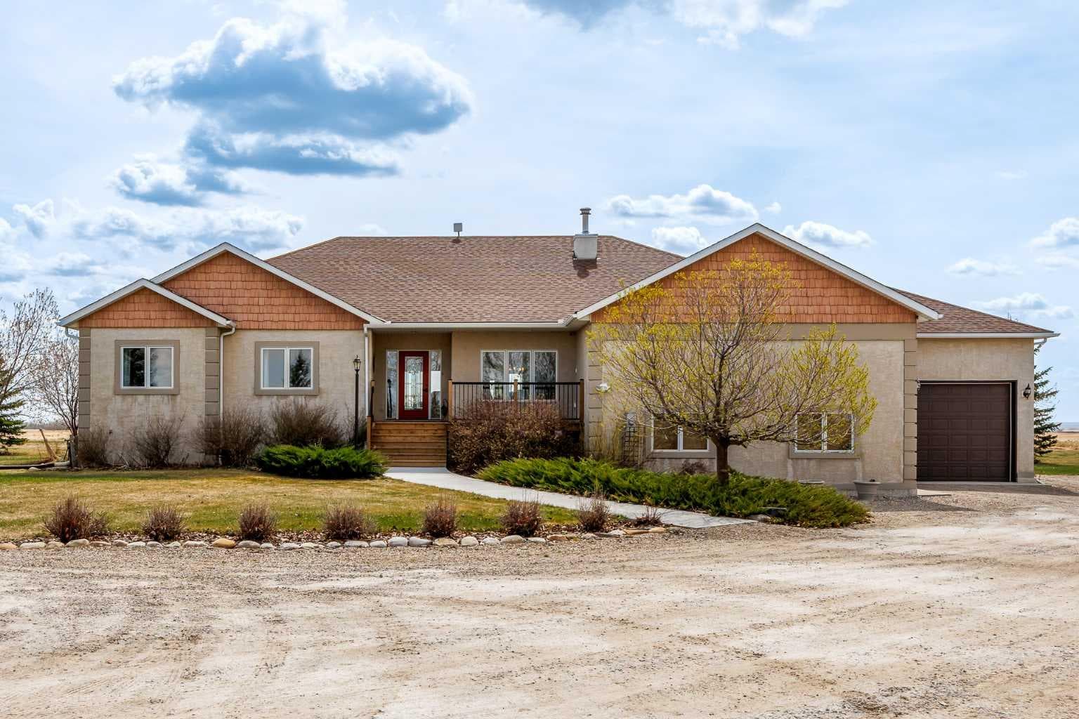 262039 Township Road 224 — photo 1