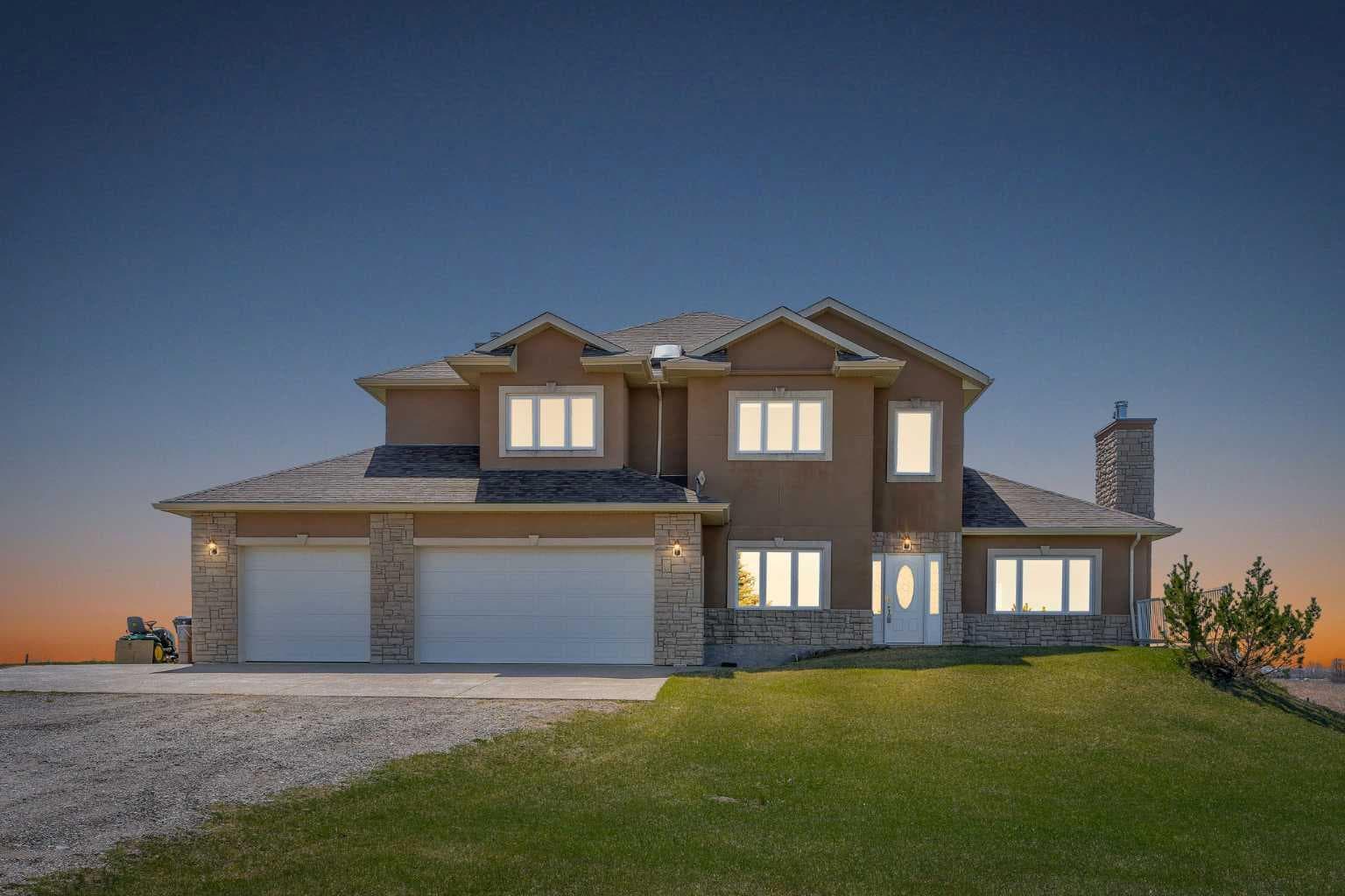 Detached in Alder Heights