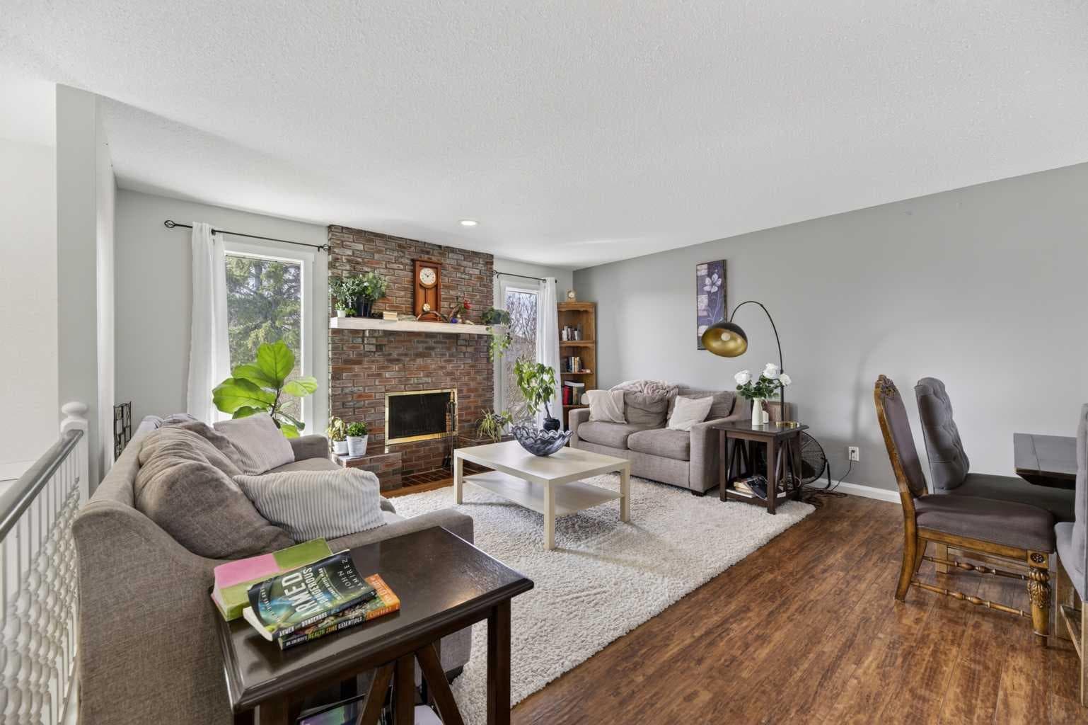 5218 Silverpark Close — photo 3