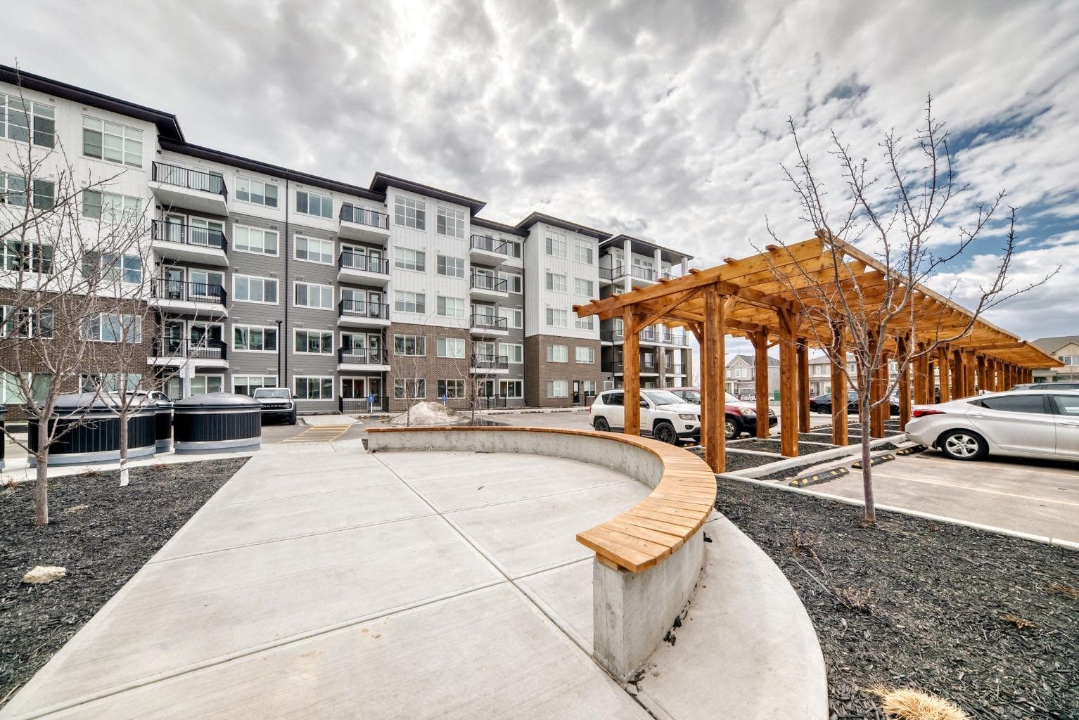 1118, 44 Skyview Parkway NE — photo 1