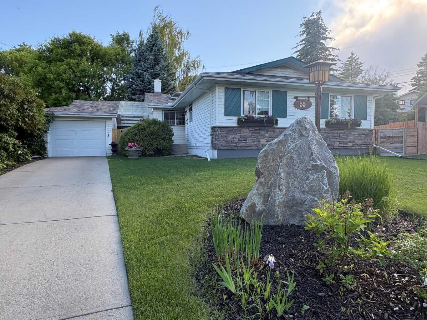 55 Kelvin Place SW — photo 3