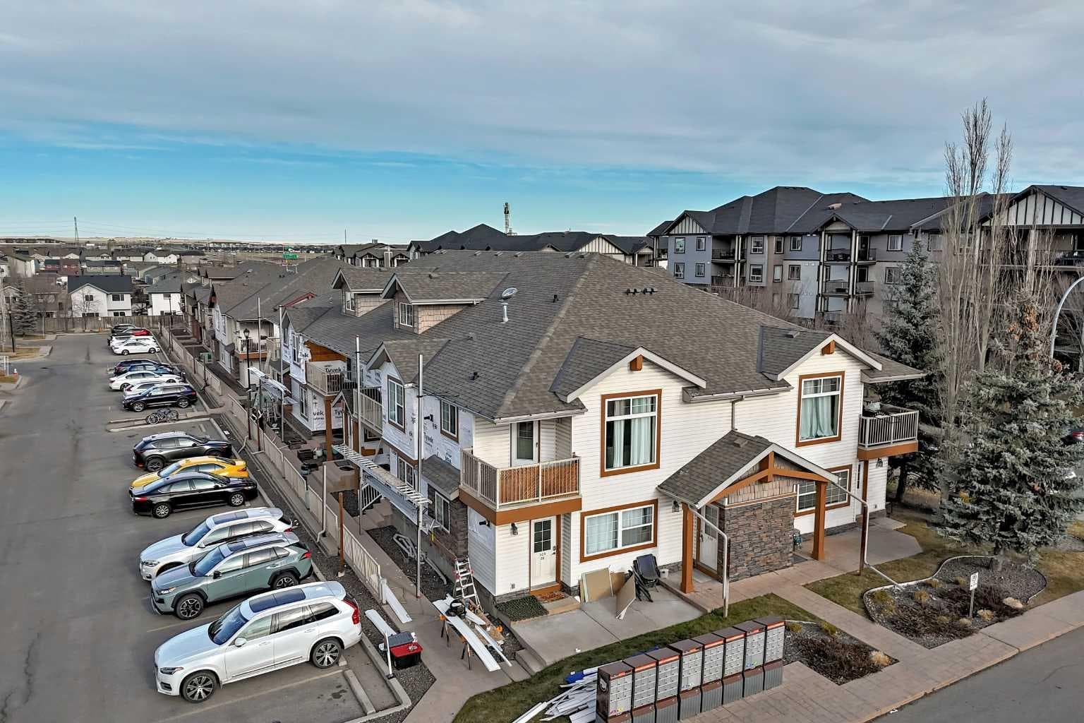 205, 20 Panatella Landing NW — photo 1