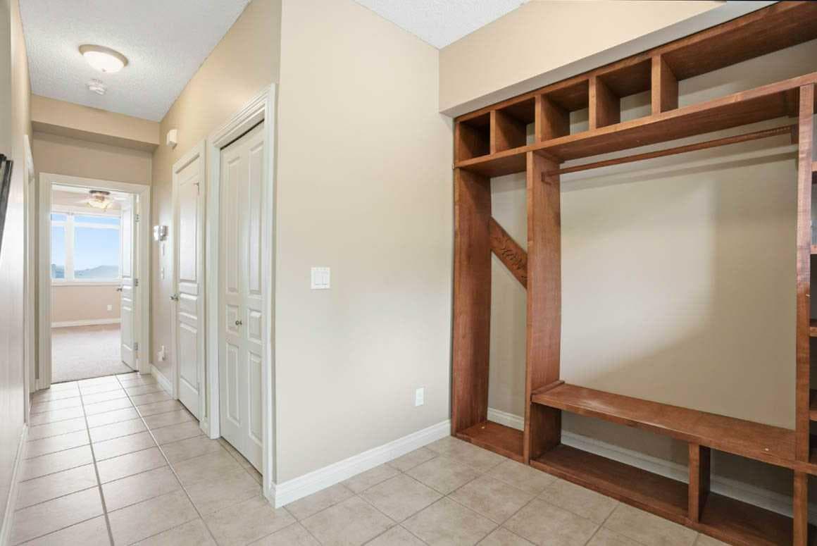 11, 148 Rockyledge View NW — photo 3
