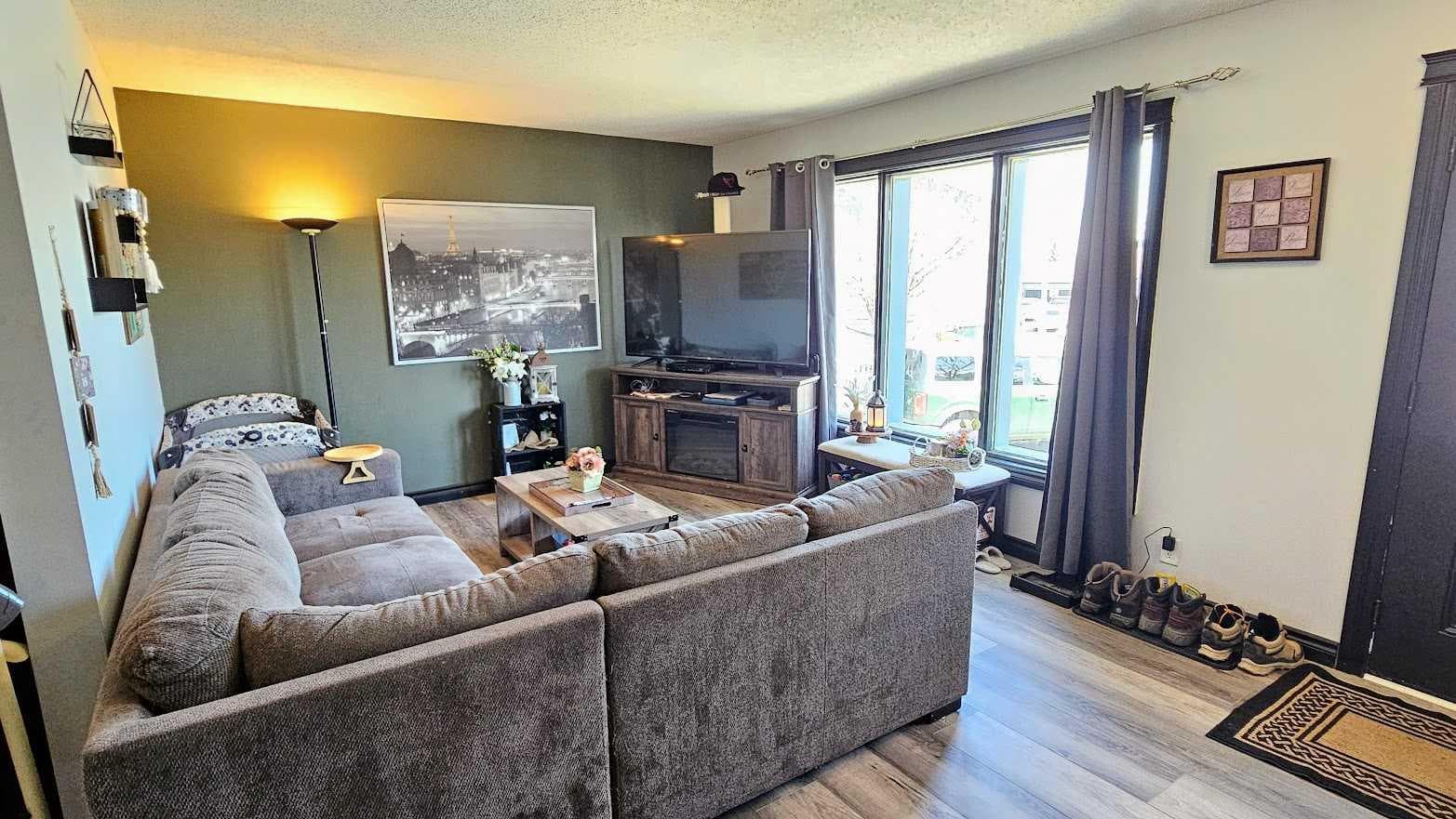 409 400 Southridge Place — photo 5