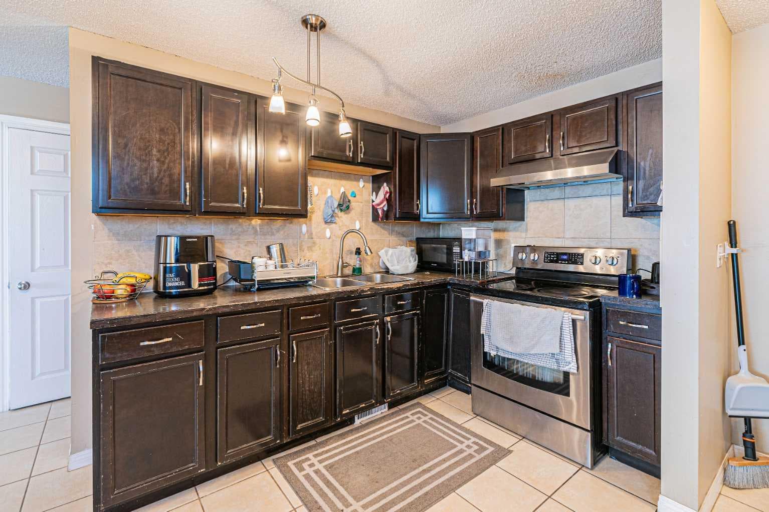 43 Abbercove Road SE — photo 5