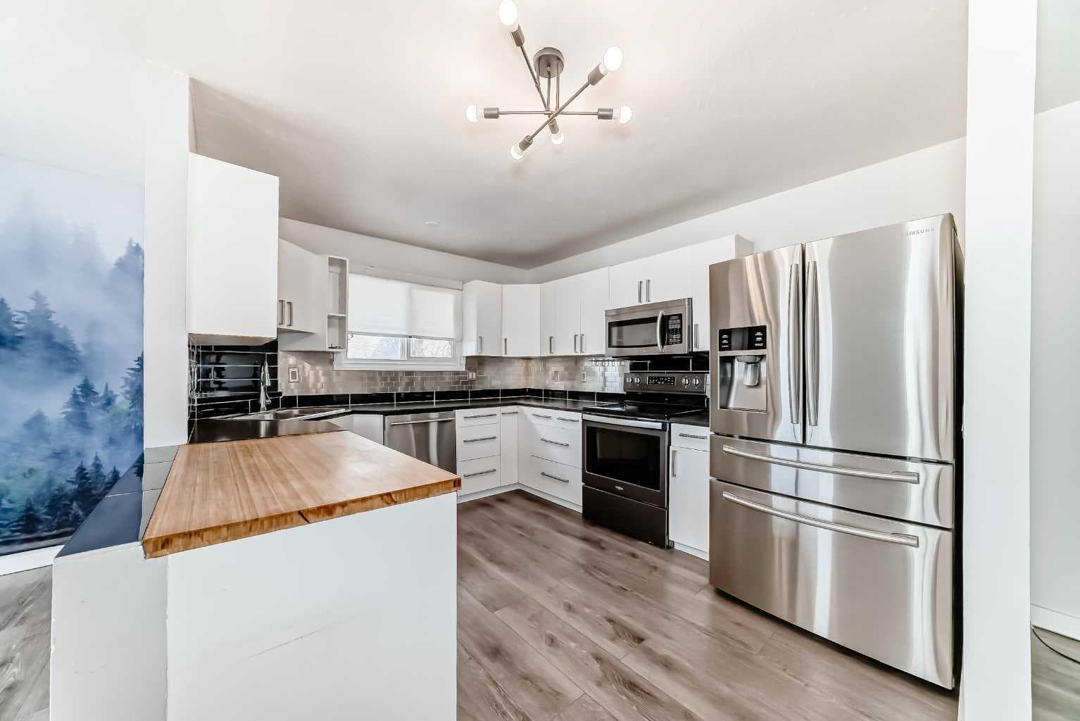 6824 Temple Drive NE — photo 5