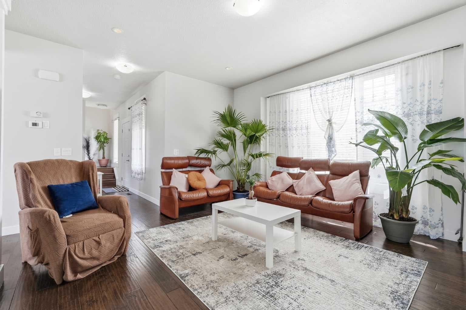 161 Rainbow Falls Glen — photo 2