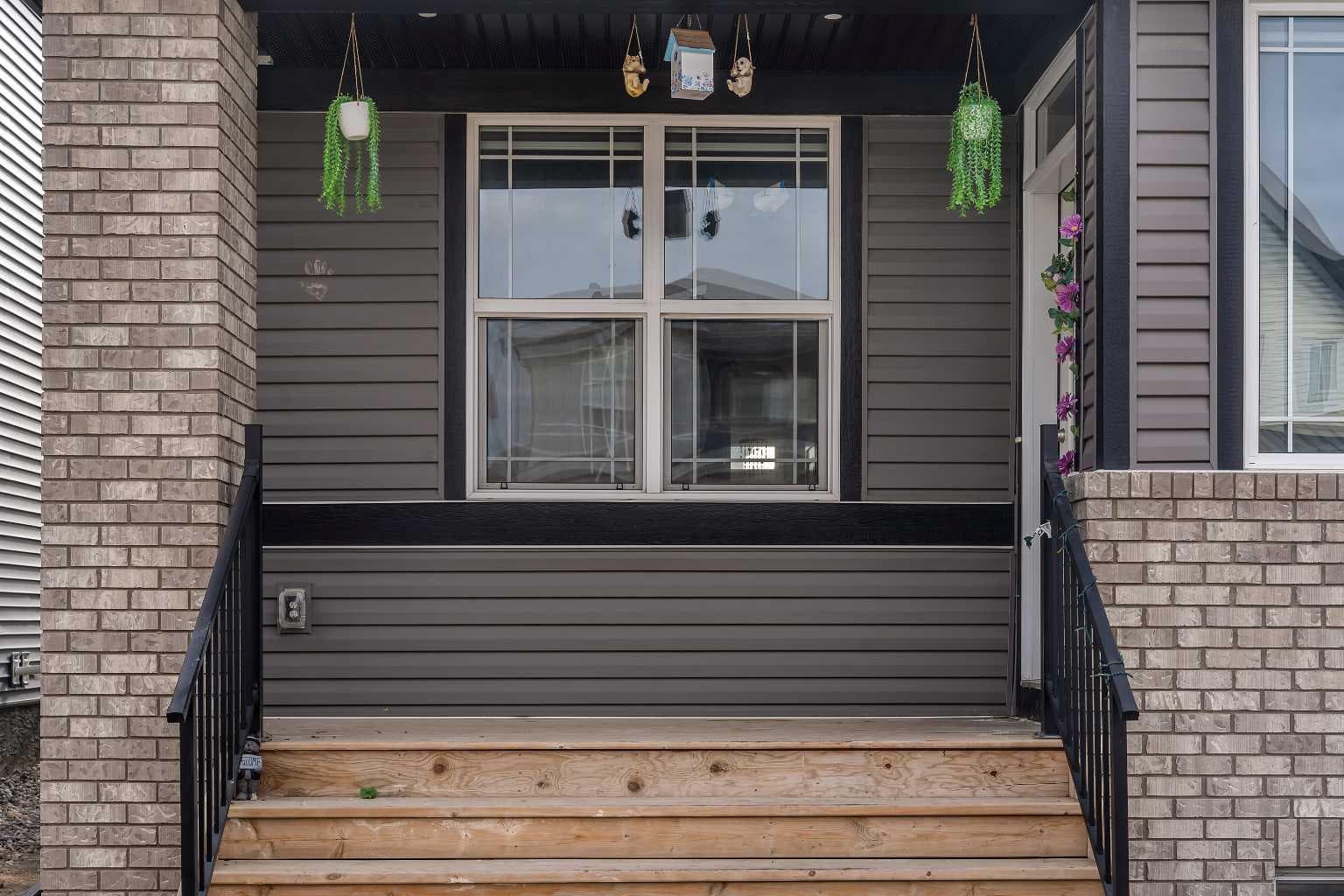 521 chinook winds Gardens SW — photo 4