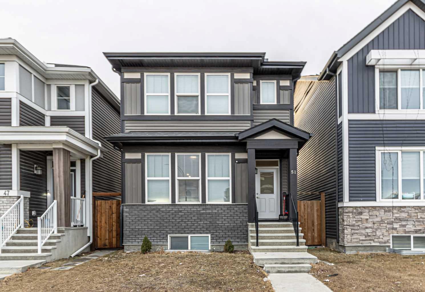 51 corner meadows Villas NE — photo 1