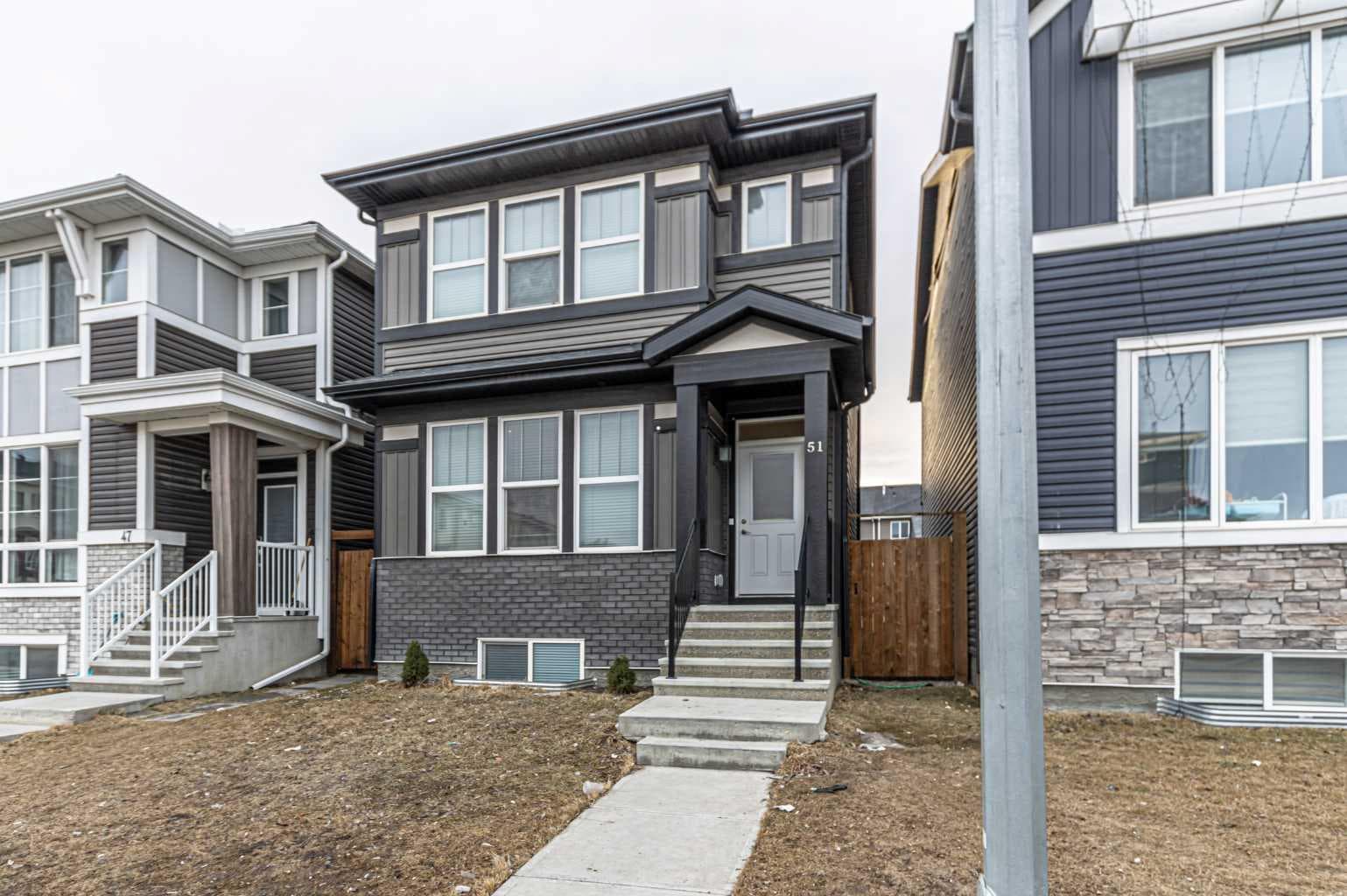 51 corner meadows Villas NE — photo 2