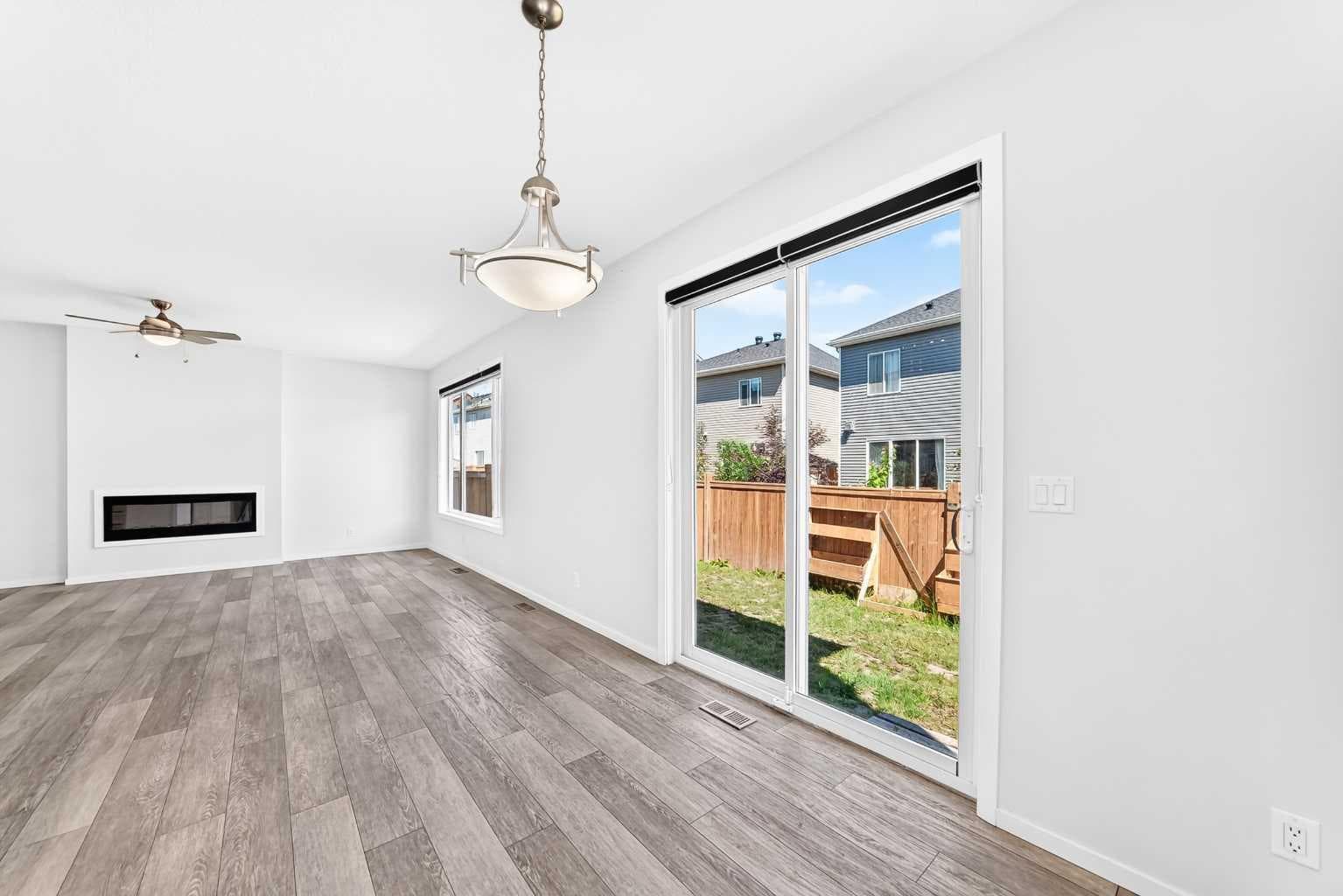113 Cityspring Manor NE — photo 4